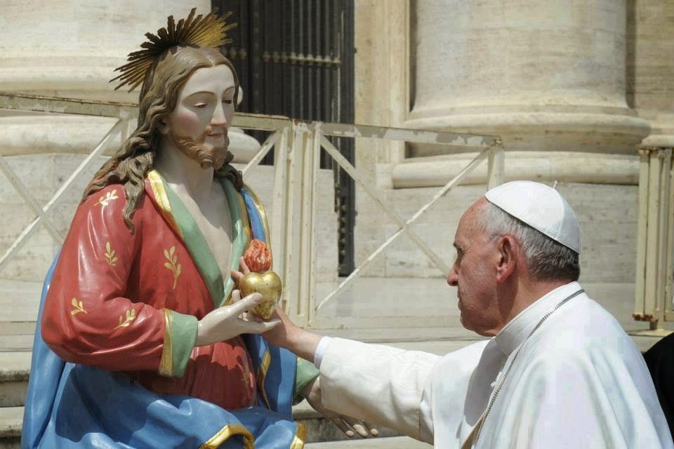 papa Franc e Sacro Cuore